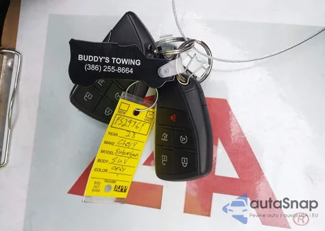 2023 Chevrolet Suburban 4Wd Ls z USA, uszkodzony, nr VIN 1GNSKBKDXPR400529